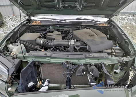 2021 Toyota Tacoma Double Cab z USA, uszkodzony, nr VIN 3TYDZ5BN4MT003522